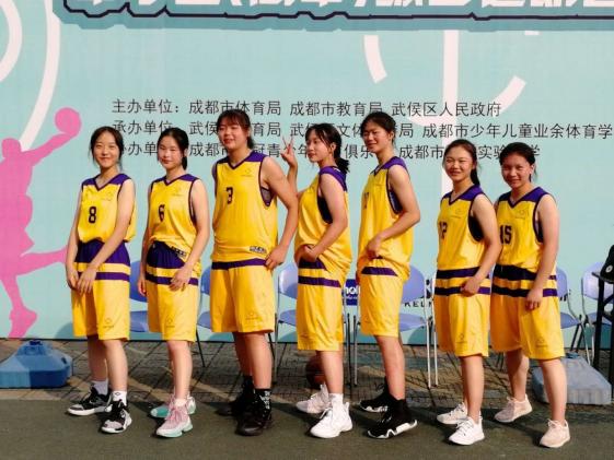 女子籃球隊