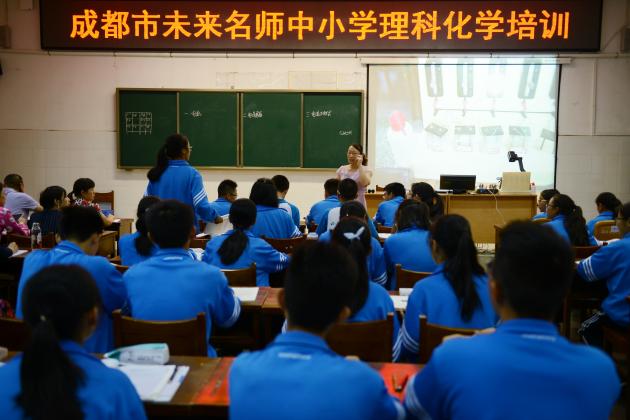劉延美老師與學生互動