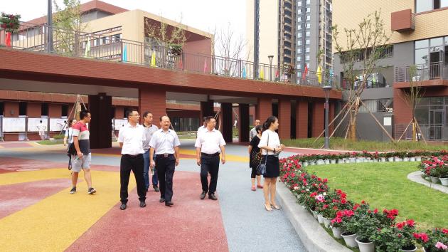 雙流中學龍清明校長到校指導