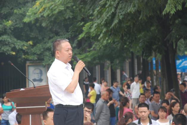 熊偉校長(zhǎng)講話