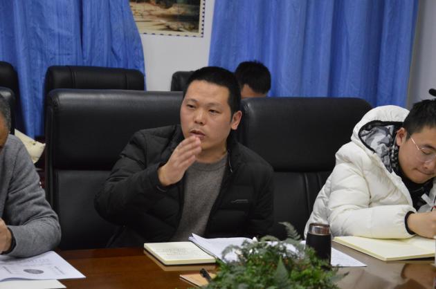 青白江區(qū)教育局研培中心副主任彭小斌
